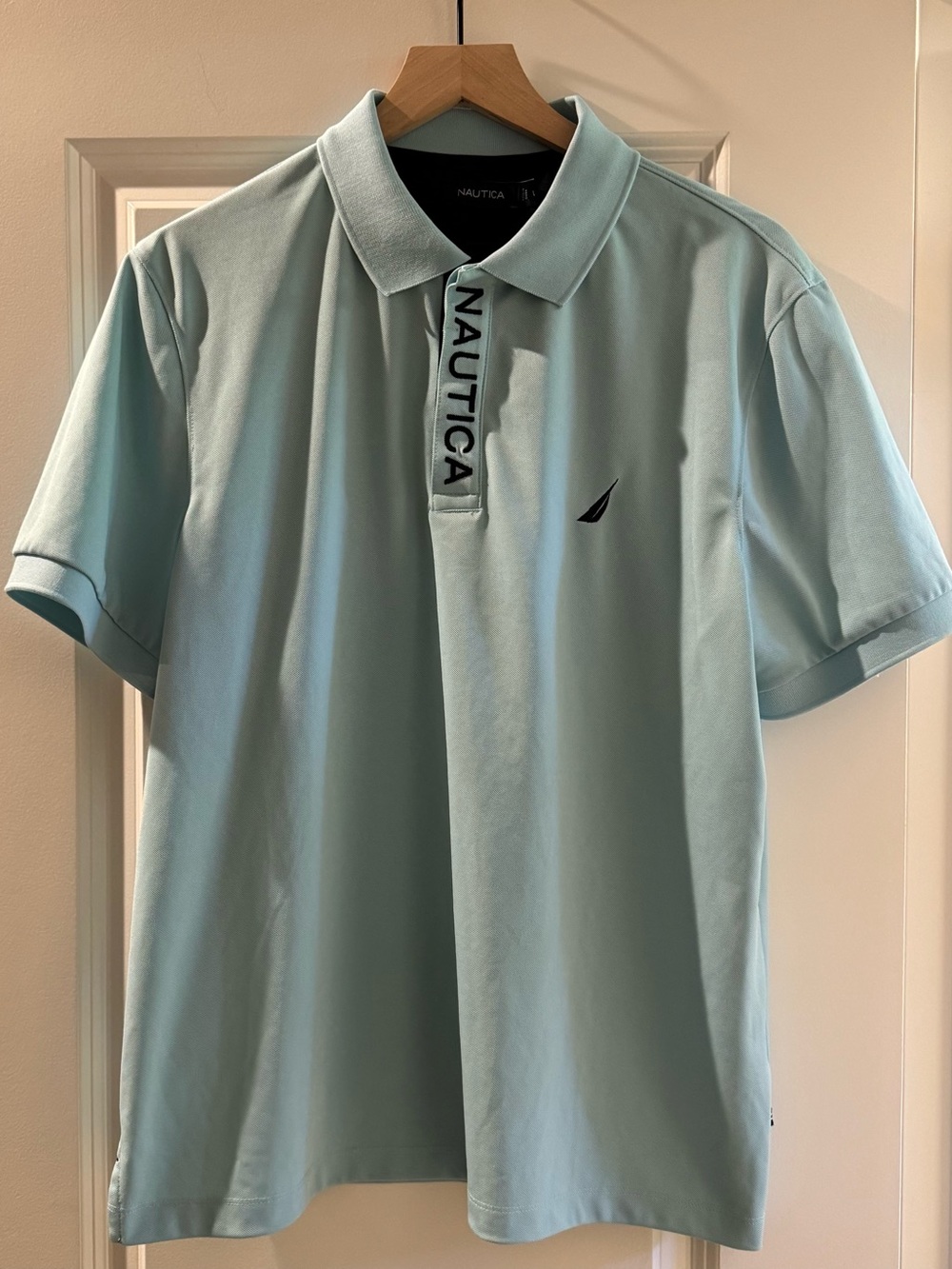 Nautica Men's Large Light blue/green performance Polo Shirt Logo Placket Coastal